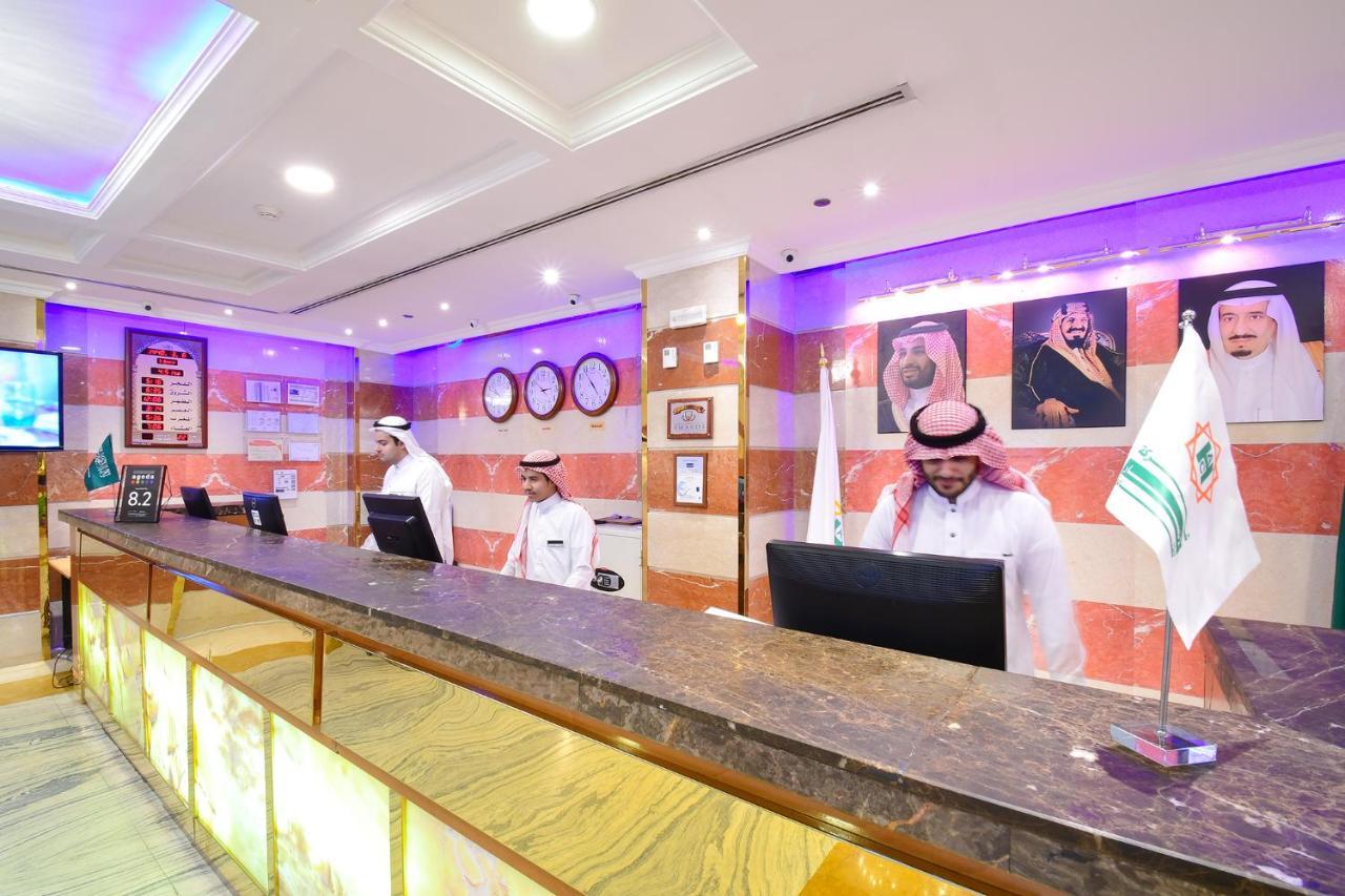 Al Ansar Golden Tulip Hotel Medina Bagian luar foto